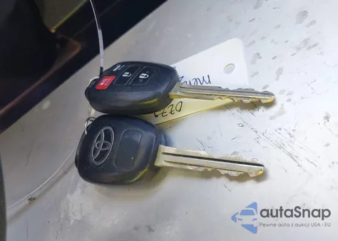 2015 Toyota Corolla L/Le/Le Pls/Prm/S/S Pls из США, поврежденный, VIN 5YFBURHE0FP289509